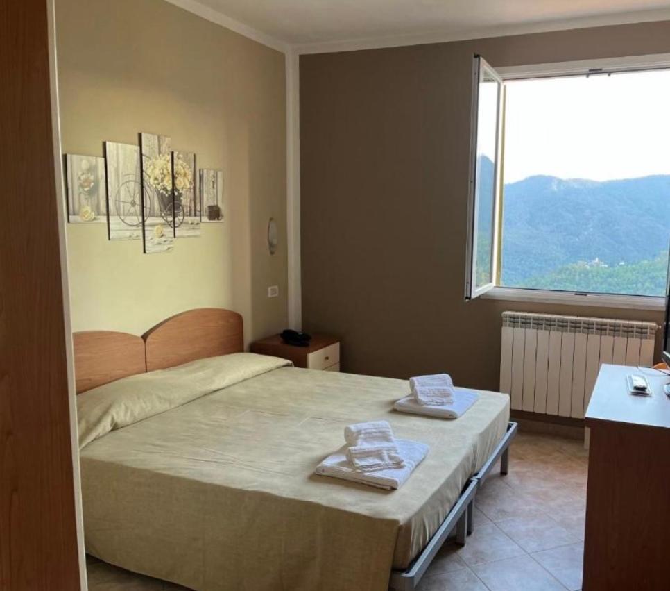 Locanda Agrogallo Carro Екстериор снимка